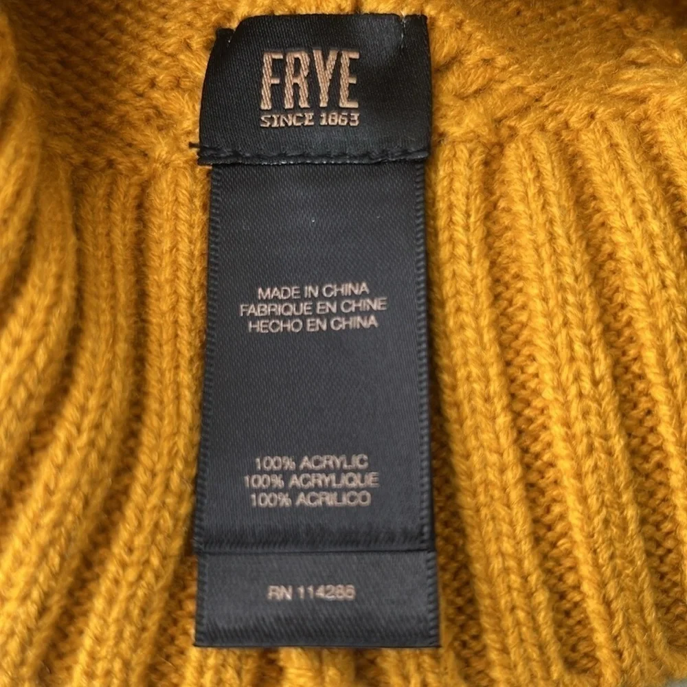 Frye Cable Knit Pom Beanie One Size NWOT